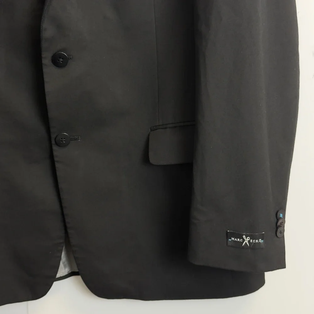 Marc Ecko Cut & Sew Mens Black Two Button Blazer Jacket Size 42R Stretch